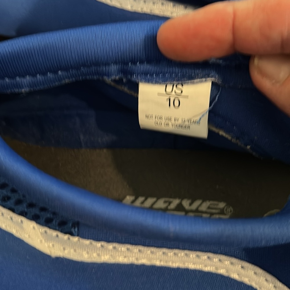 WaveRunner Water Shoes - Picture 4 of 4